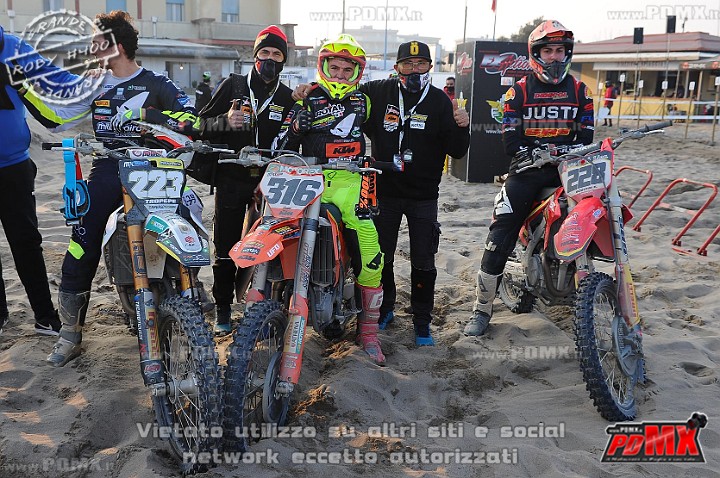 DSC_3000 (Copy).jpg
